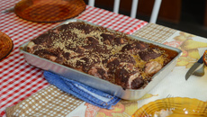 Frango ao molho de cacau