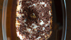 Panetone na travessa