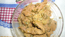 Bife de fígado acebolado