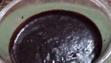 Calda de chocolate com frutas