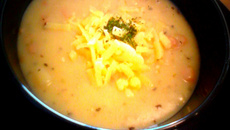 Sopa de batata com bacon