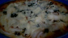 Batata assada com calabresa e catupiry