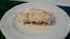 Bolo bombocado de coco