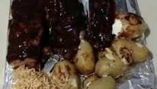 Costela suína ao molho barbecue