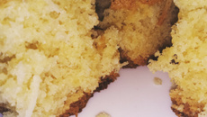 Bolo simples de mandioca