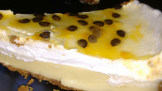 Torta de mousse de maracujá (pie)
