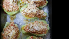 Chuchu recheado com atum