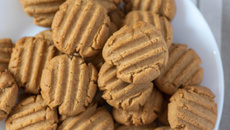 Biscoito de maizena com leite condensado