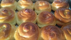 Pão de leite condensado