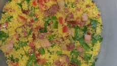 Cuscuz com bacon