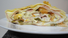 Sanduíche com Massa de Pastel