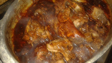 Paleta de porco ao molho barbecue