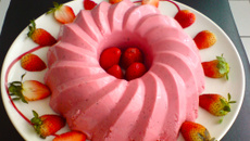 Mousse de Morango By (O Nanica)