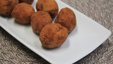 Bolinho de abóbora com carne seca
