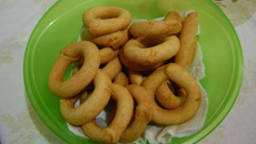 Rosca de polvilho frita