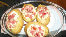 Batata recheada de frango