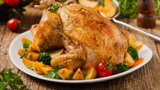 Frango com farofa de abacaxi, especial para o natal