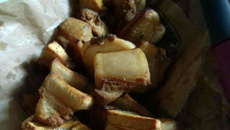 Torresmo pururuca de forno mais light