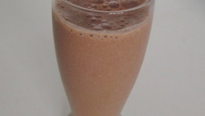 Milkshake de chocolate com cremogema