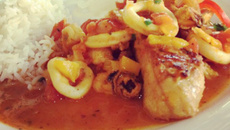 Filé de peixe à galega