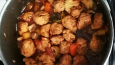 Carne de soja com legumes