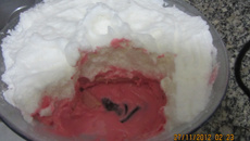 Charlotte de morango fácil e divina