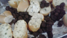 Carne de soja (PTS) assada com pão de alho