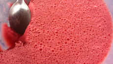 Sobremesa rápida de gelatina