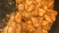 Frango com molho de mostarda agridoce