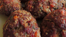 Bolinho de carne assado