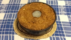 Bolo de maçã com casca