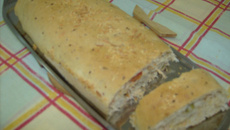 Baguetes recheado de frango com legumes