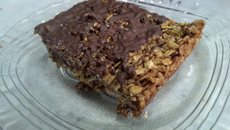 Barra de cereais com chocolate