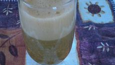 Suco de couve com cenoura e laranja