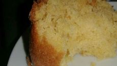 Bolo de milho com fubá