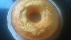 Bolo de raspa de laranja