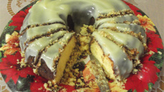 Bolo de laranja com cobertura