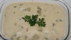 Chuchu ao molho branco