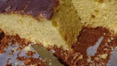 Bolo de cenoura cozida