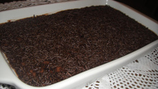 Pavê de chocolate e creme branco