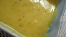 Molho de mostarda e mel para saladas