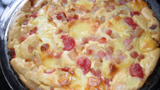 Torta de milho com bacon