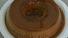 Pudim de chocolate meio amargo