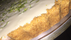 Torta trufada com mousse de limão