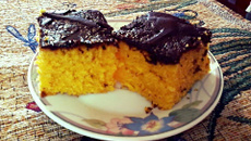 Bolo de cenoura e laranja