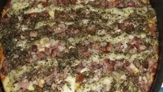 Massa de pizza alta e fofa