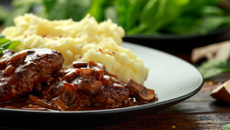 Contrafilé ao molho de cerveja