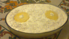 Pavê de abacaxi com pão-de-ló