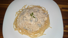 Penne com shitake fresco