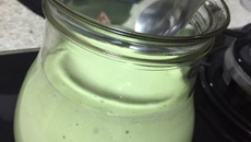 Patê de alho e salsinha